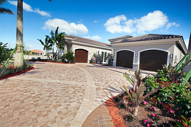 Best Driveway Resurfacing Pavers  in Lansdowne, MD